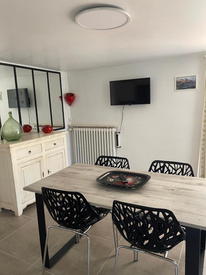 Les Flo Location Διαμέρισμα Aigues-Mortes Εξωτερικό φωτογραφία